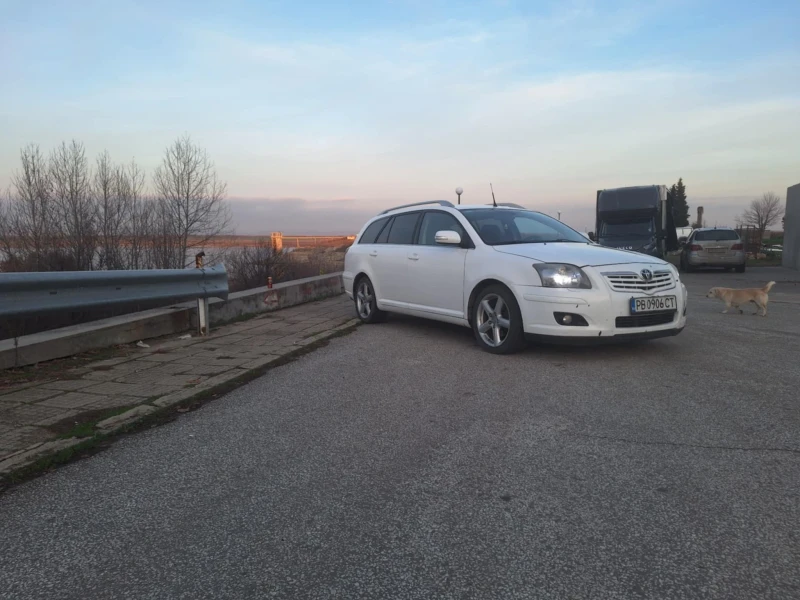 Toyota Avensis, снимка 2 - Автомобили и джипове - 52713101