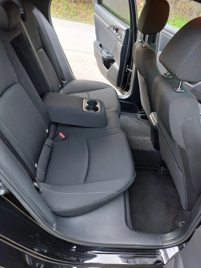 Honda Civic Sport 1.5 Turbo, снимка 14 - Автомобили и джипове - 52741248