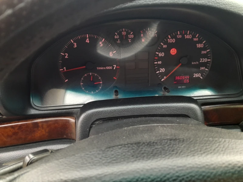 Audi A4 b5, снимка 7 - Автомобили и джипове - 52883301
