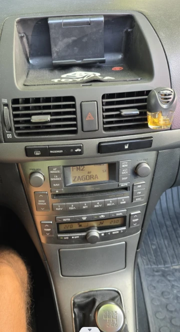 Toyota Avensis 2.2 D4D - изображение 5