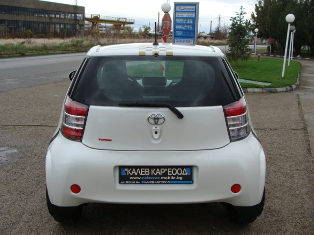 Toyota IQ 1.4, снимка 5 - Автомобили и джипове - 52583252