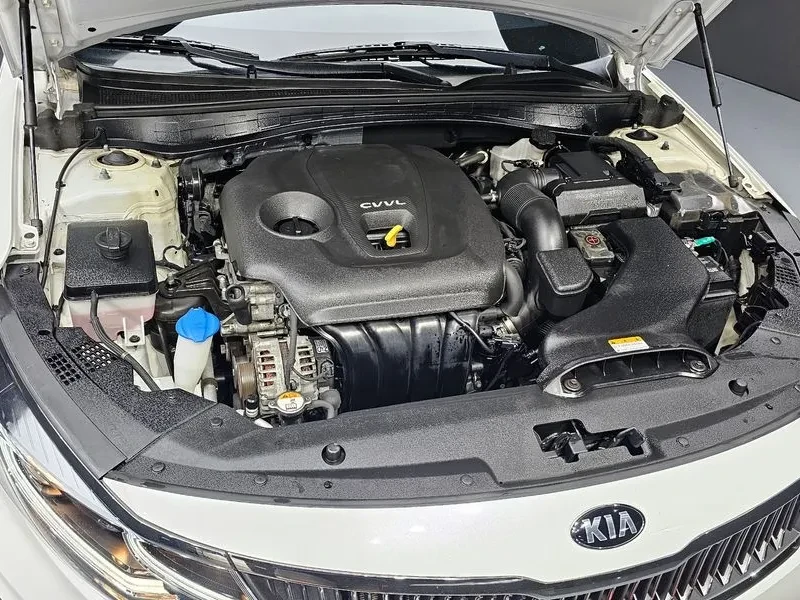 Kia K5 2Nd Generation 2.0 Luxury, снимка 6 - Автомобили и джипове - 55060379