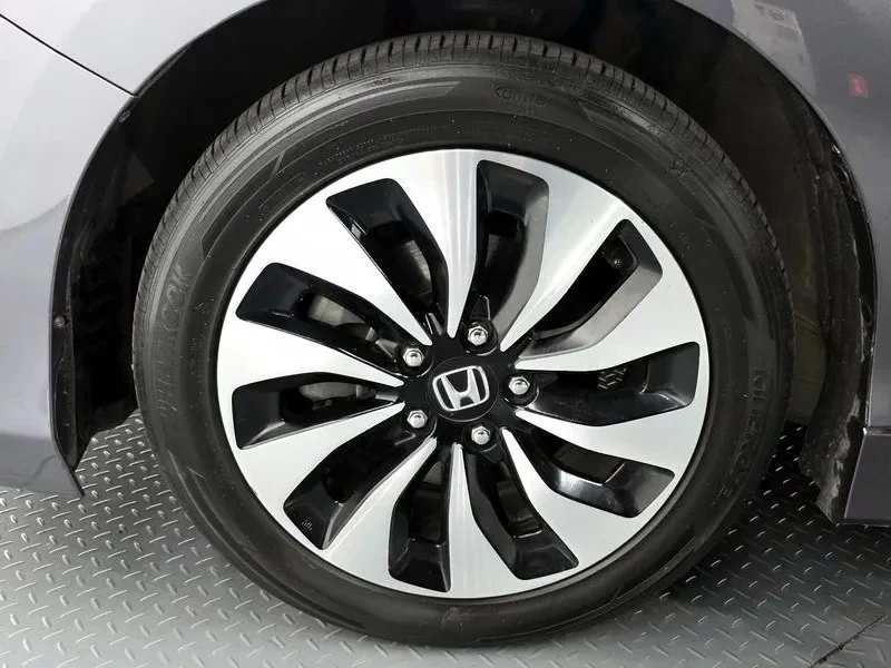 Honda Accord 2.0 HYBRID, снимка 4 - Автомобили и джипове - 55445395