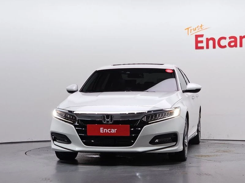Honda Accord 1.5 Automatic, снимка 3 - Автомобили и джипове - 55905930