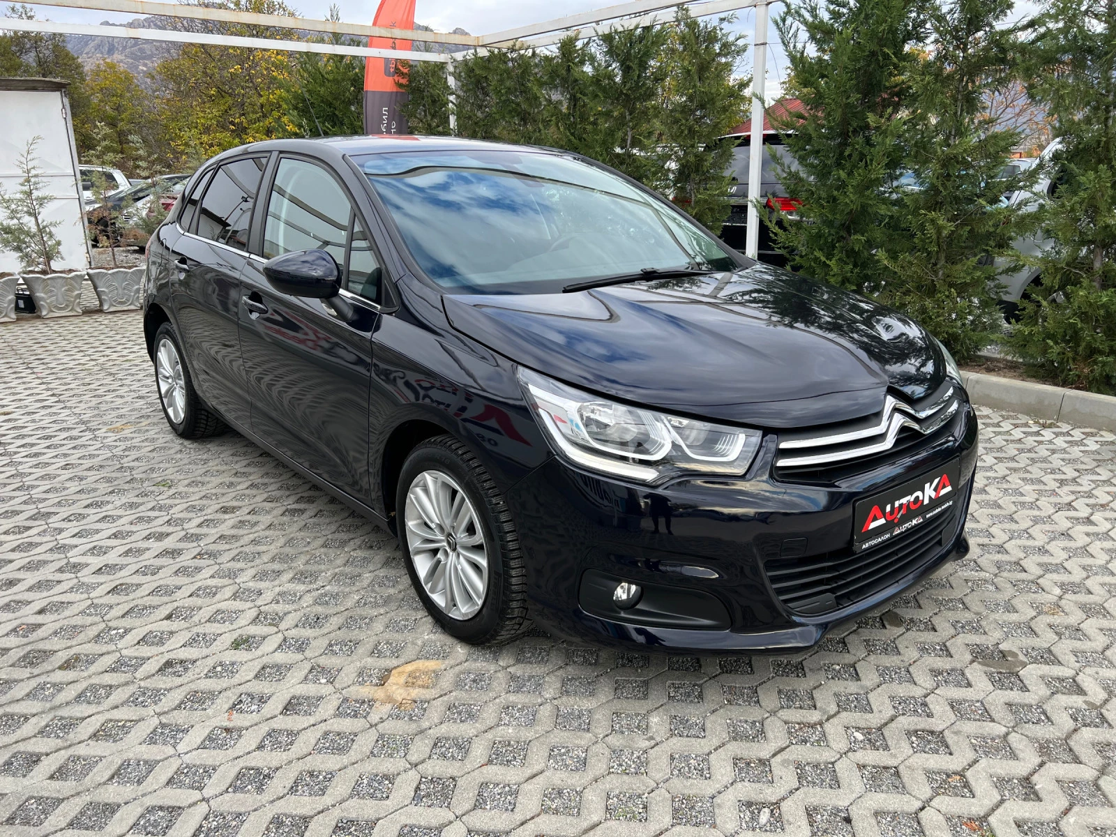 Citroen C4 1.6BlueHDI-99кс= НАВИ= АВТОПИЛОТ= LED - изображение 2