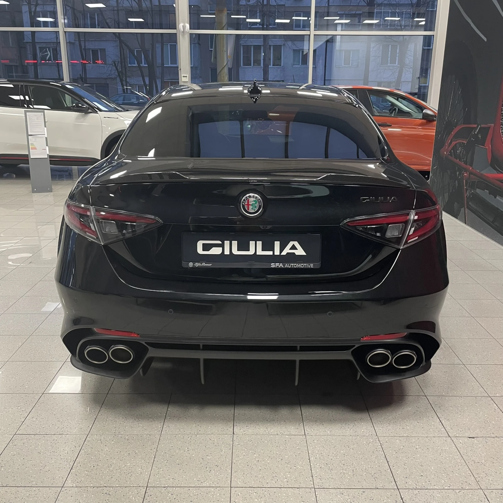 Alfa Romeo Giulia QV 2.9 V6 Bi-Turbo SUPERSPORT - изображение 5