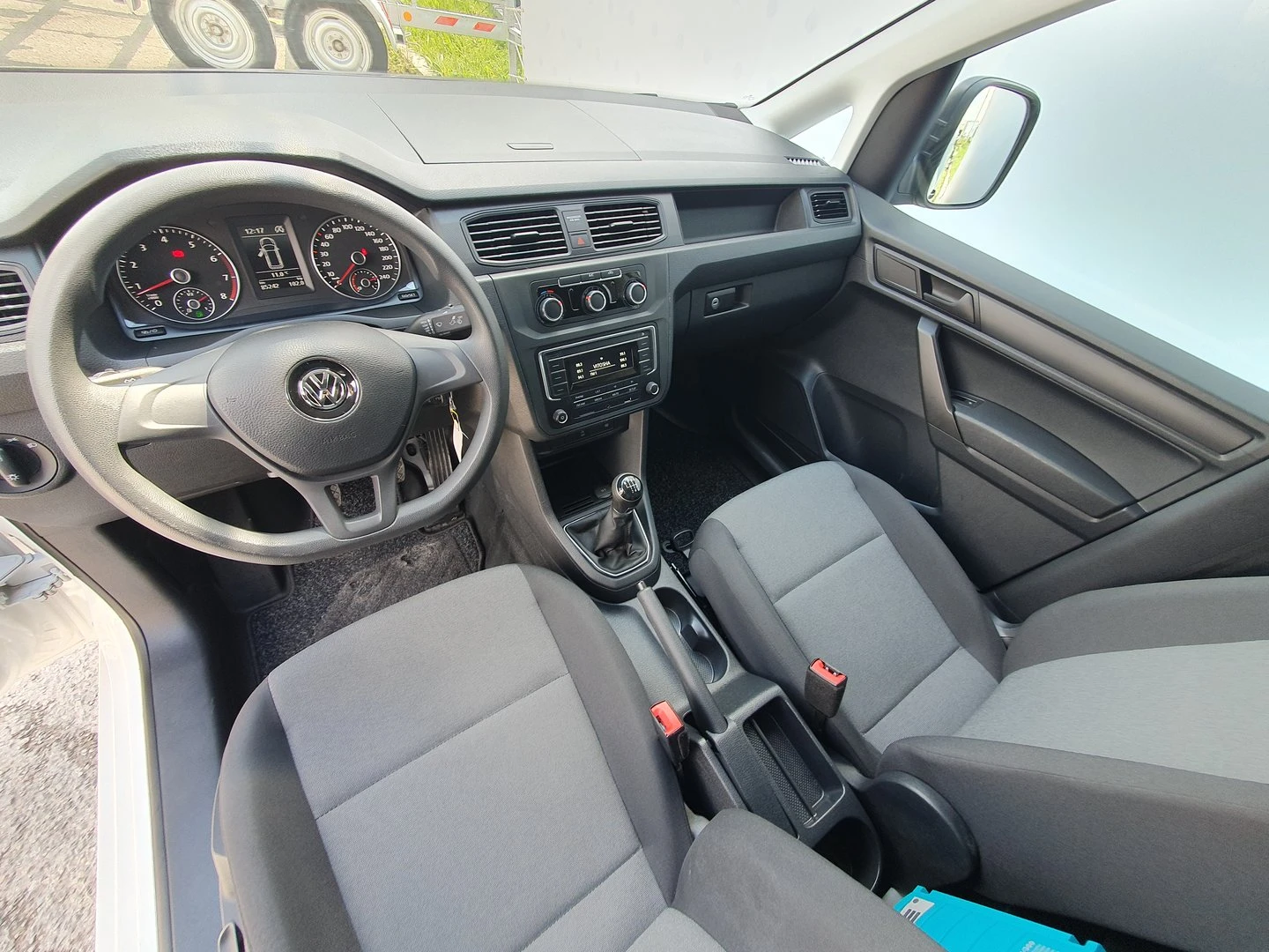 VW Caddy Maxi Kasten TGI BMT - изображение 6