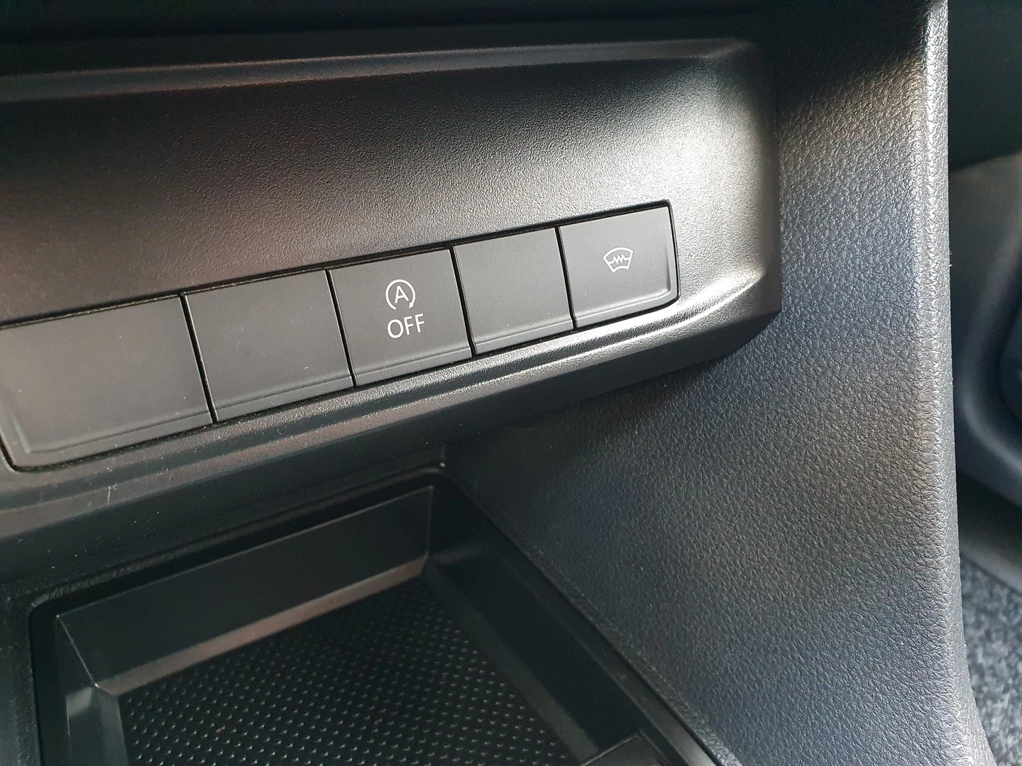 VW Caddy Maxi Kasten TGI BMT - изображение 9