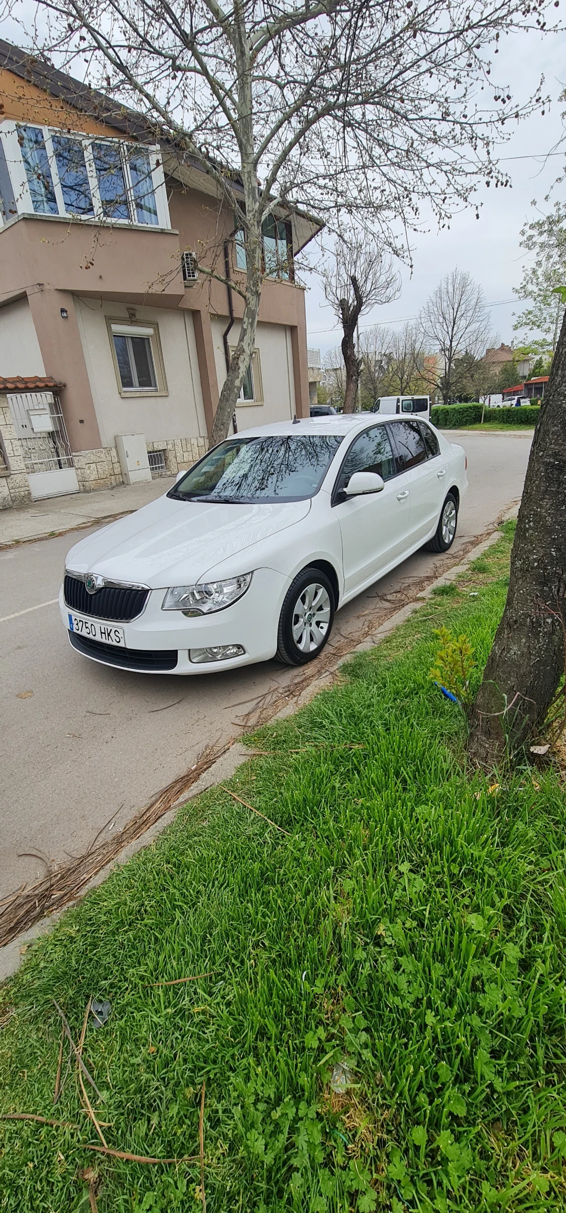 Skoda Superb  - изображение 2
