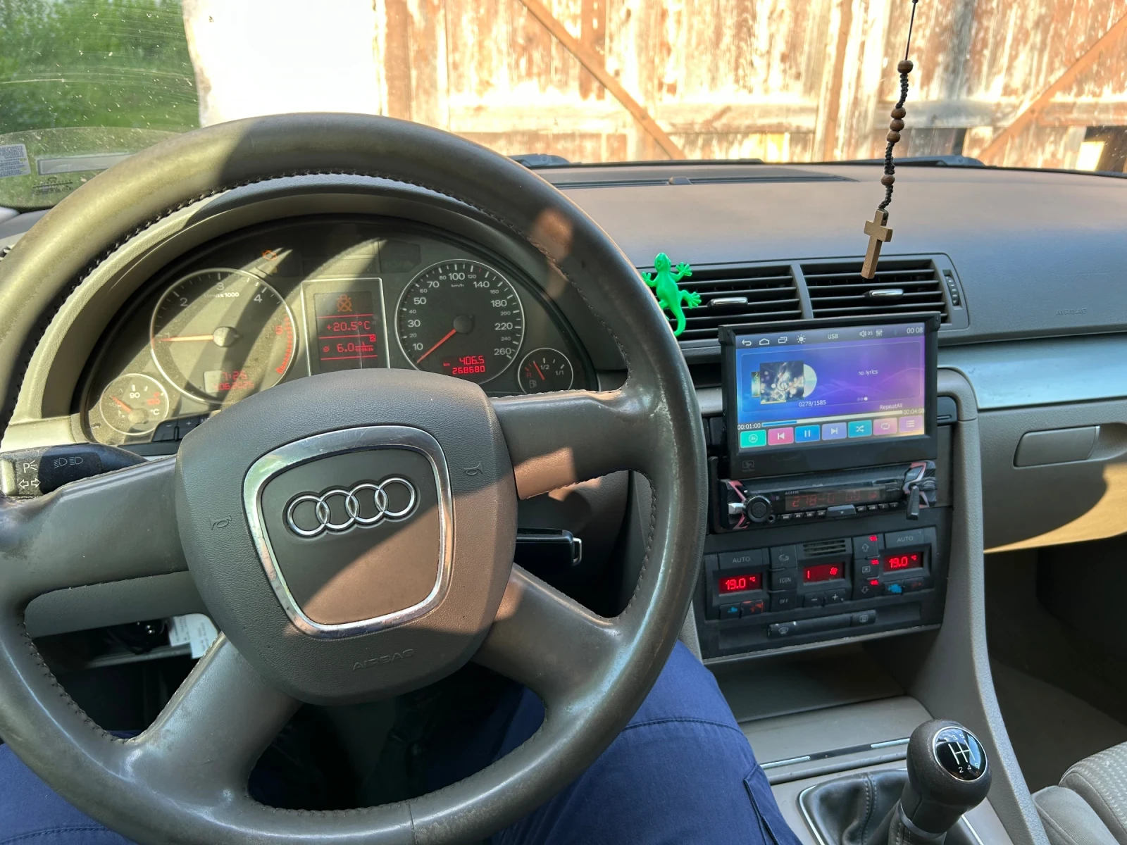 Audi A4 1.9 TDI - изображение 6