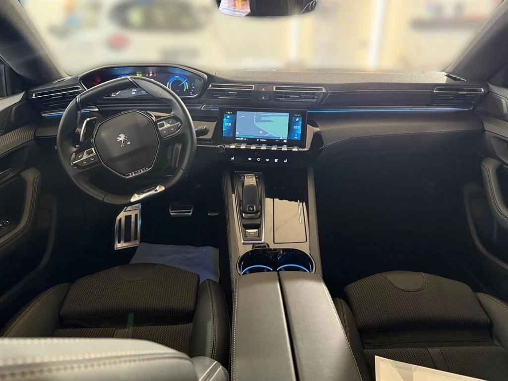 Peugeot 508 PHEV/225HP/GT/NAVI/AMBI/LED/360/582v - изображение 10