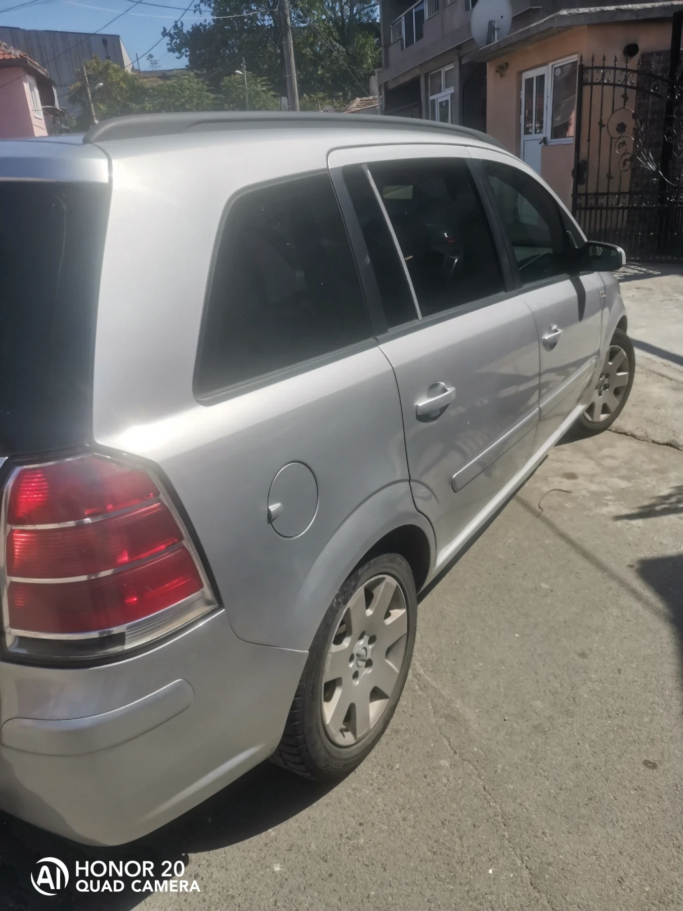 Opel Zafira 19cdt - изображение 3