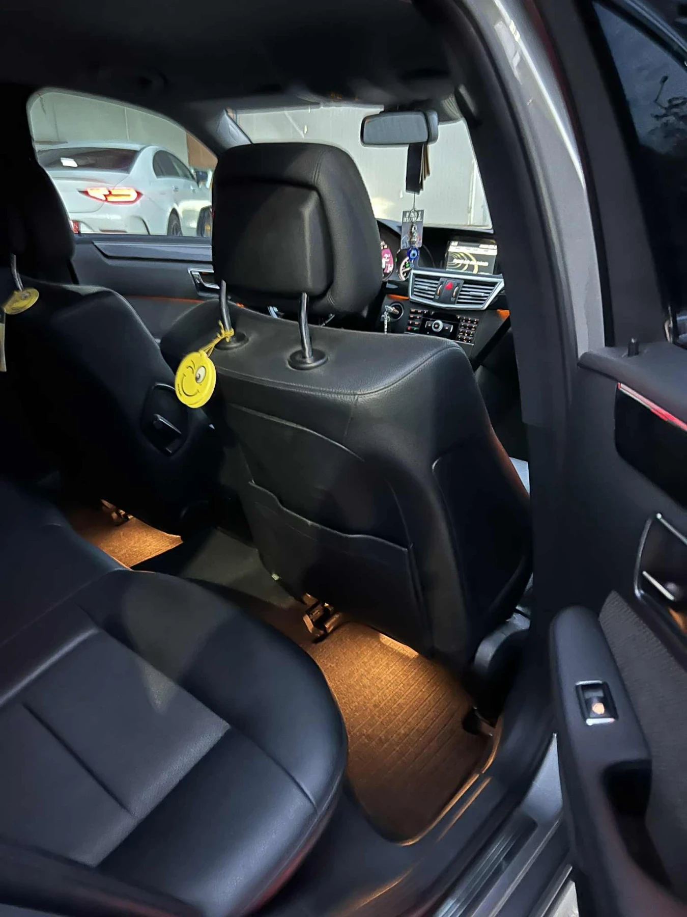 Mercedes-Benz E 350 | Mobile.bg — изображение 12