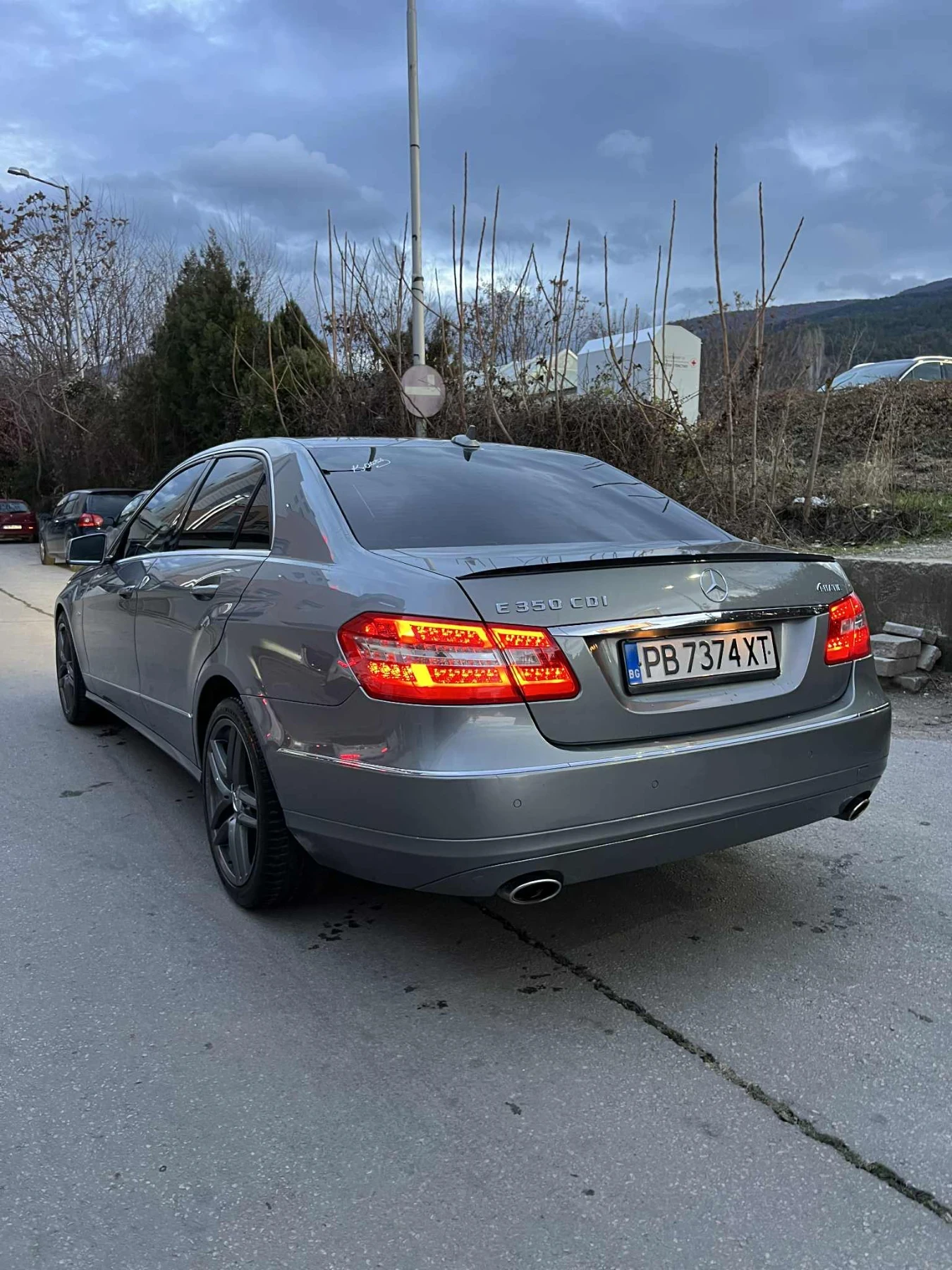 Mercedes-Benz E 350  - изображение 4