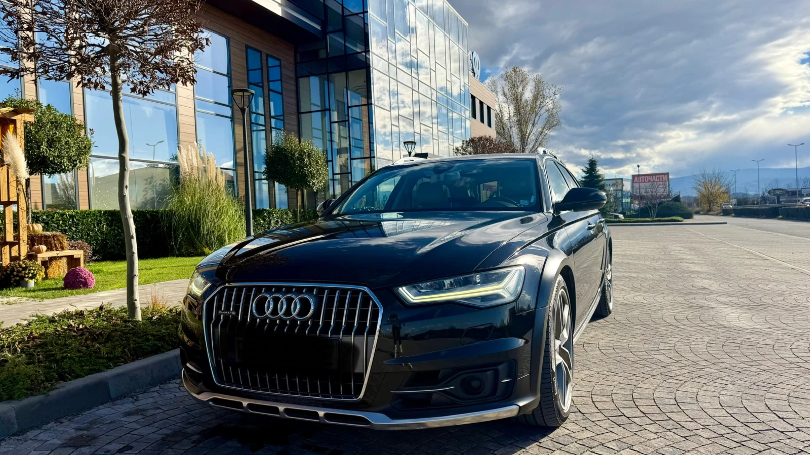 Audi A6 Allroad 3.0  Biturbo 320kc Face - изображение 10