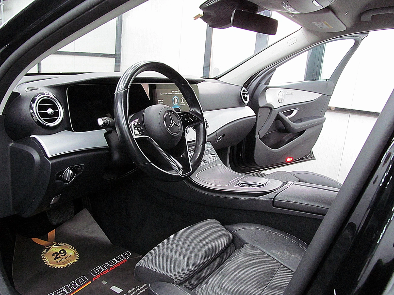 Mercedes-Benz E 220 4-Matic/AMG-line/DIGITAL/9gt/  | Mobile.bg   14