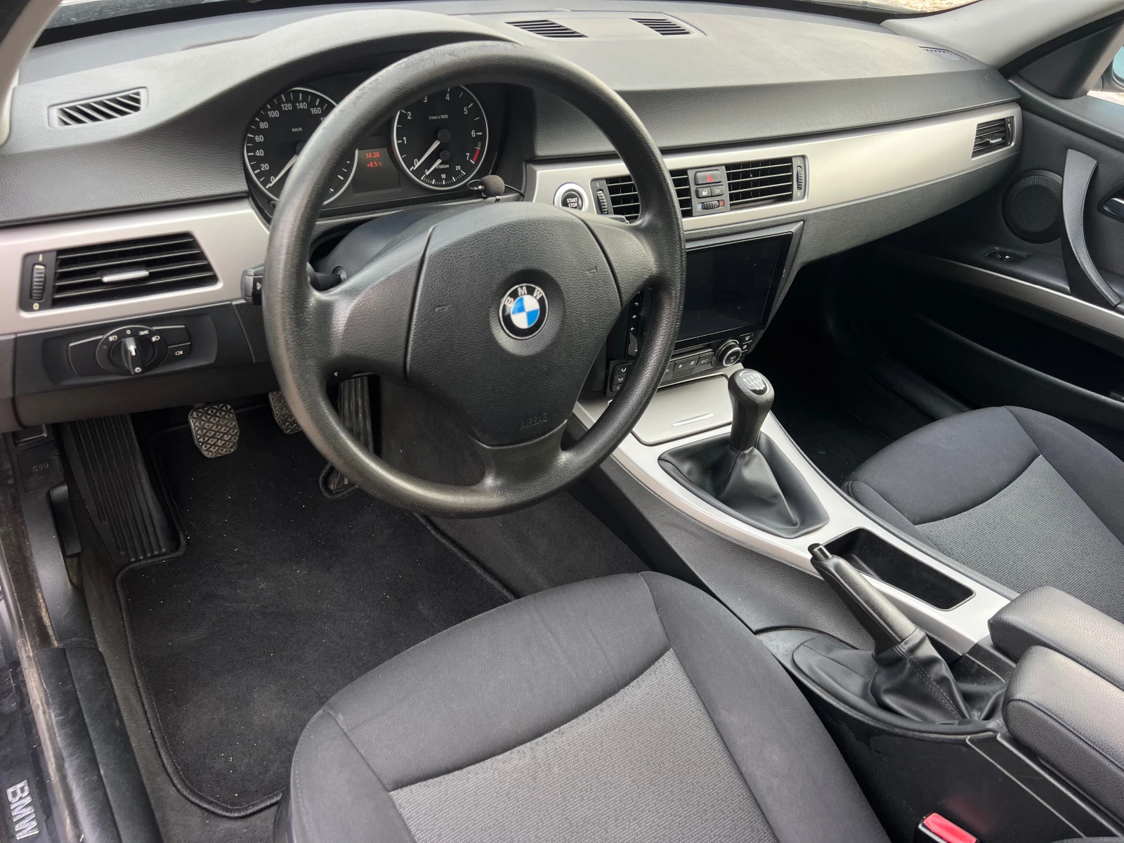 BMW 320 i XENON/NAVI/KAMERA/6sk/UNIKAT | Mobile.bg   11