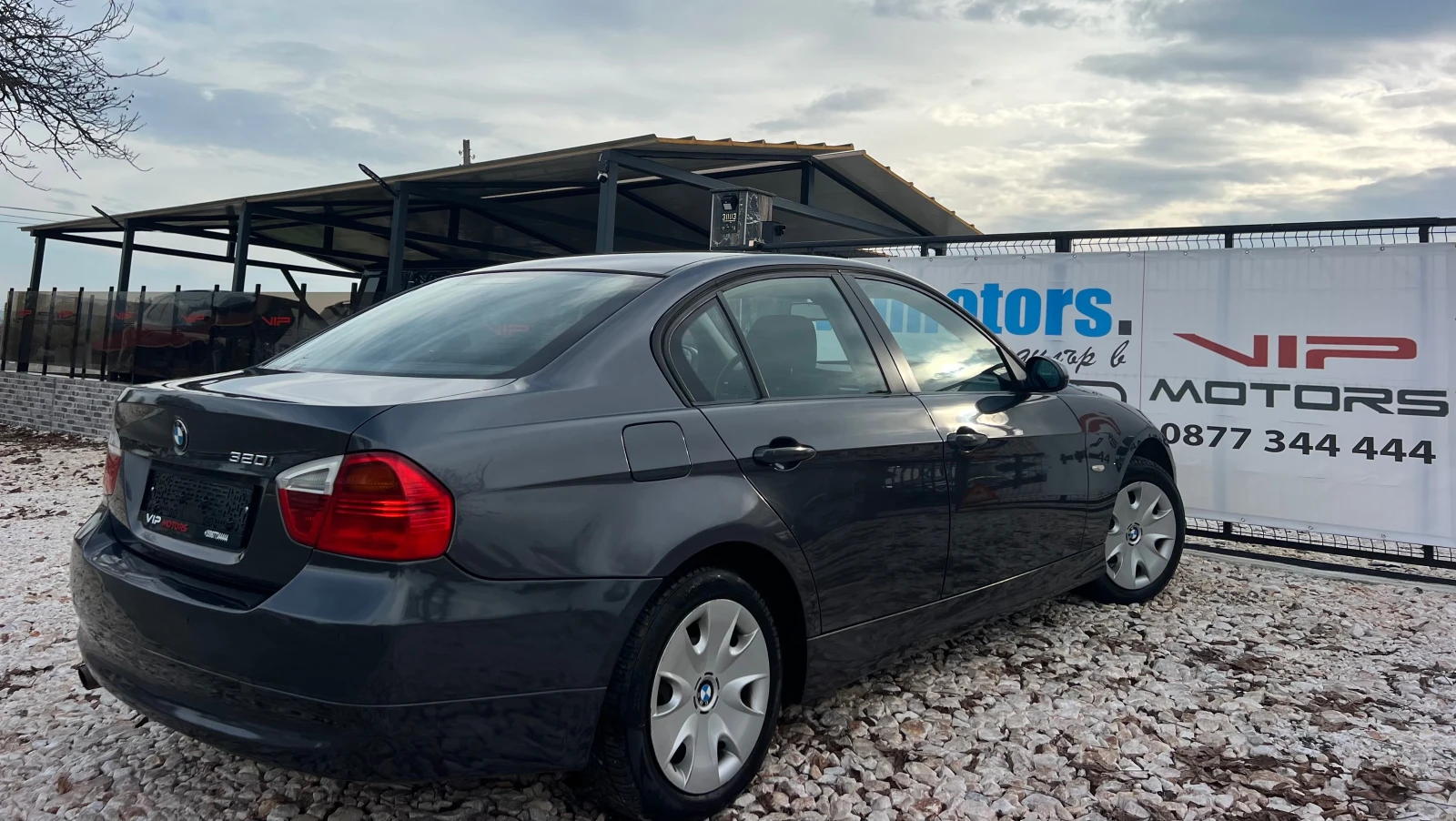 BMW 320 i XENON/NAVI/KAMERA/6sk/UNIKAT - изображение 7