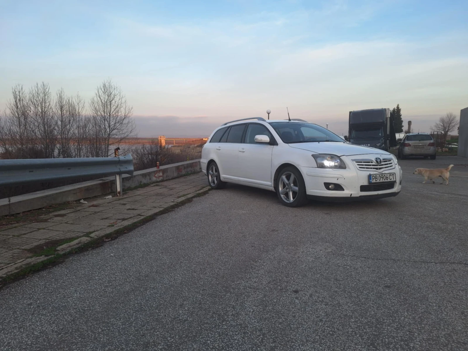 Toyota Avensis  - изображение 2