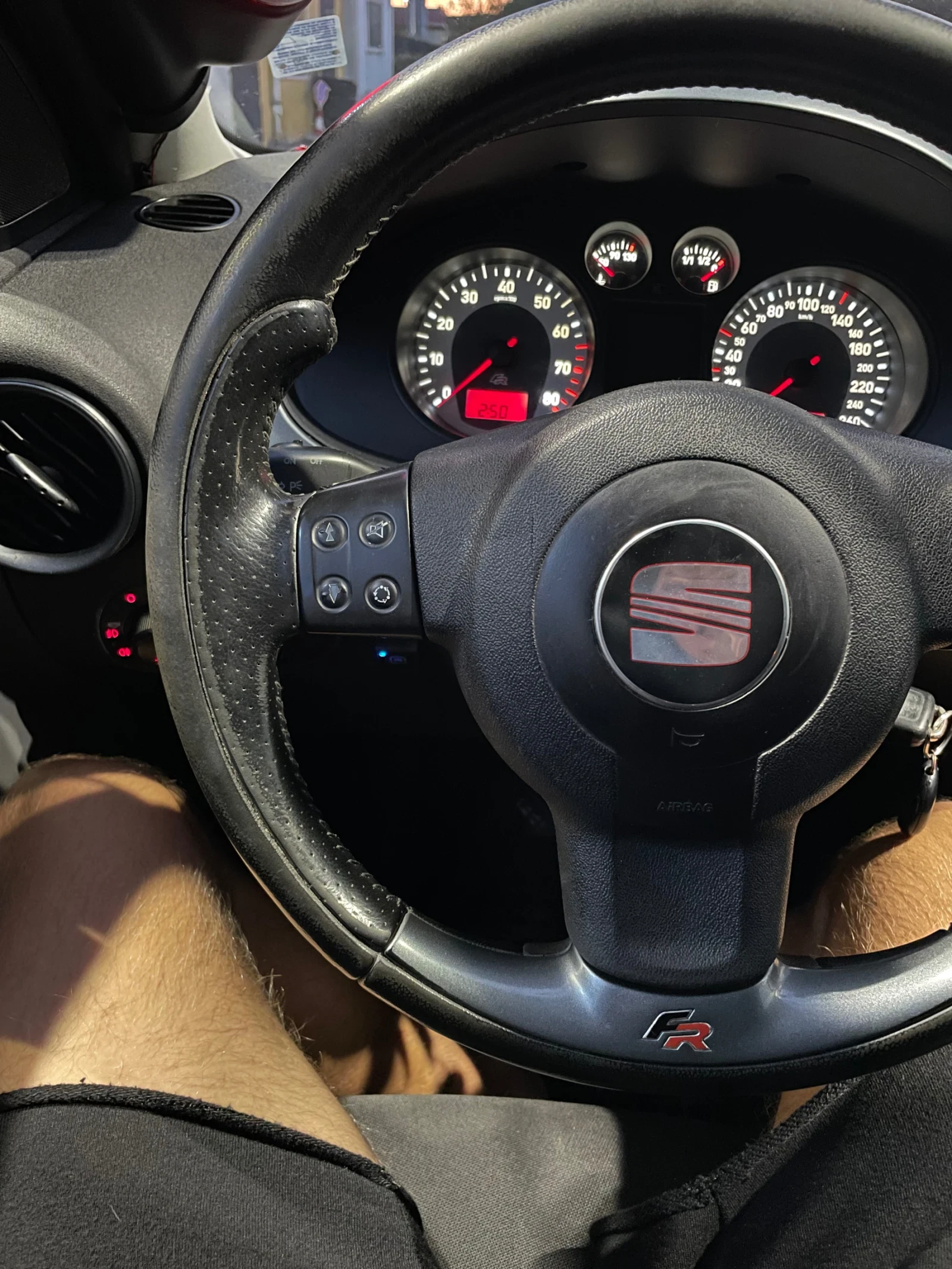 Seat Ibiza  - изображение 6