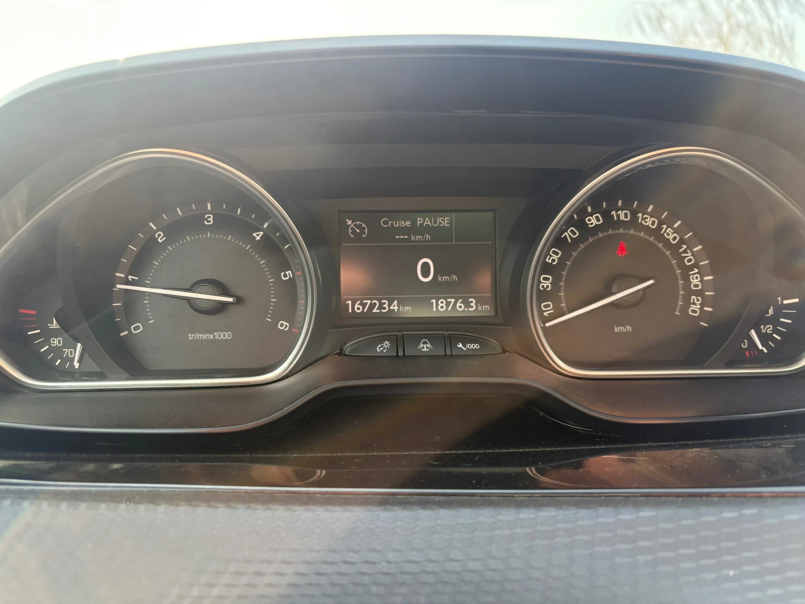 Peugeot 2008, снимка 7 - Автомобили и джипове - 53874505