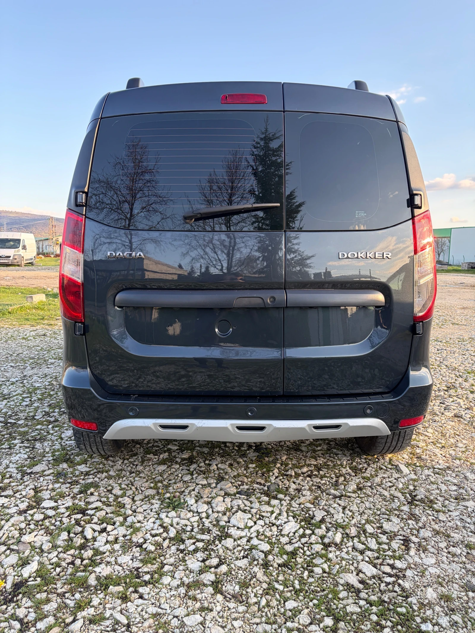 Dacia Dokker Stepway 1.5 dci, снимка 6 - Автомобили и джипове - 54114992