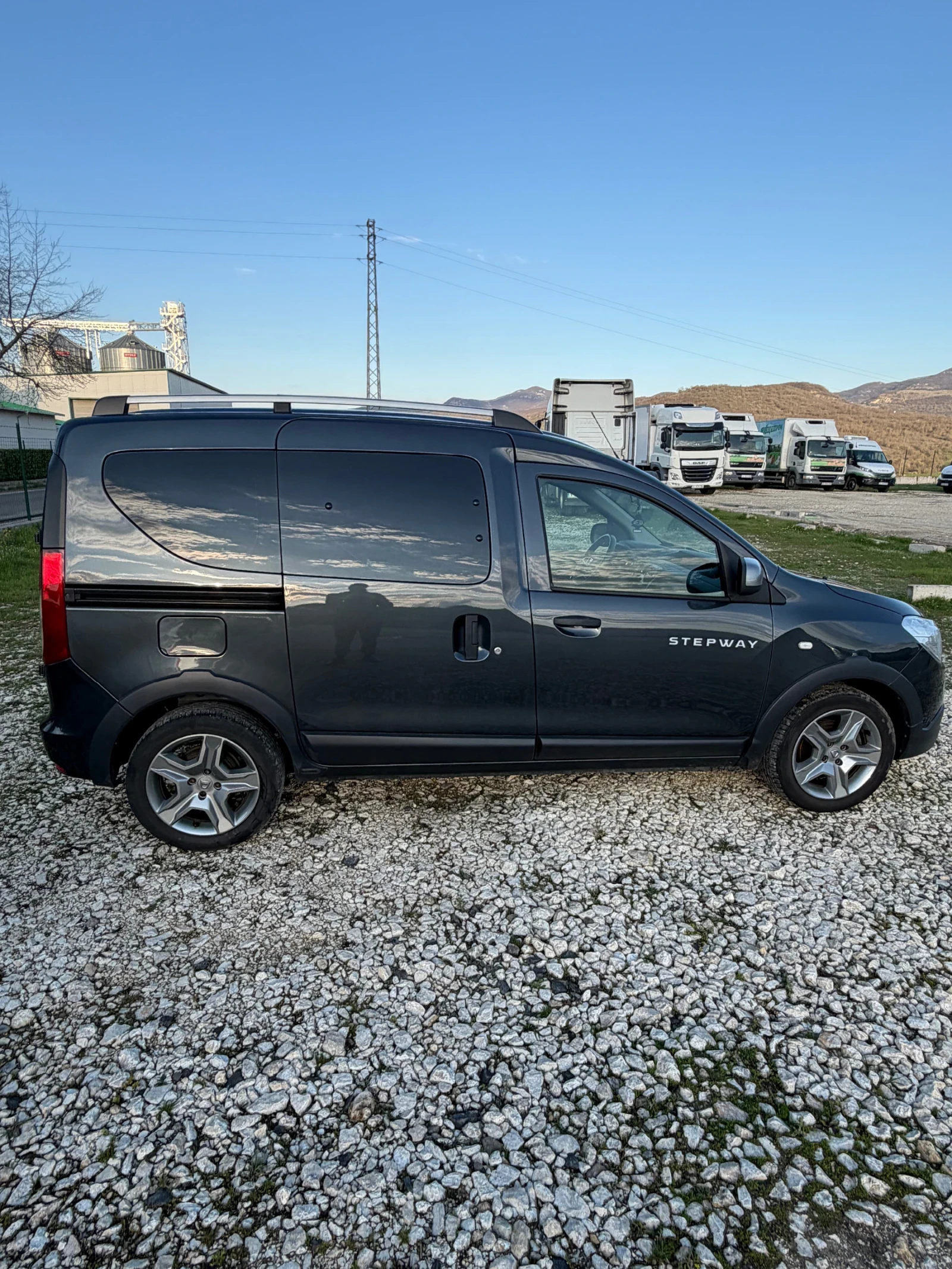 Dacia Dokker Stepway 1.5 dci, снимка 8 - Автомобили и джипове - 54114992