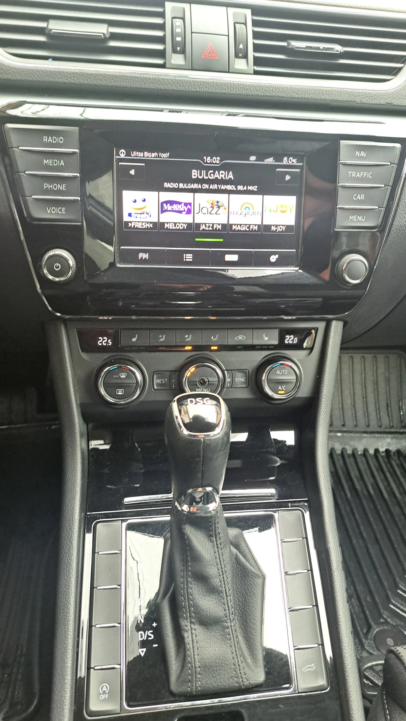 Skoda Superb, снимка 7 - Автомобили и джипове - 54124795