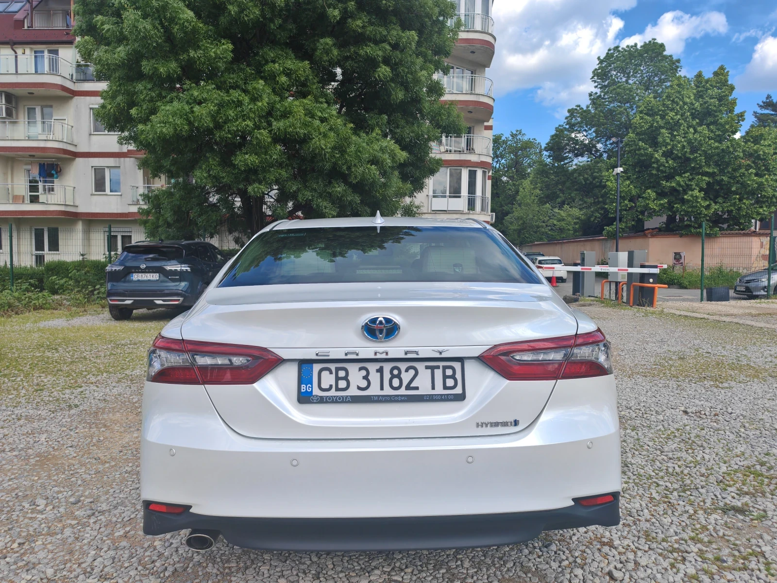 Toyota Camry Luxury edition, снимка 4 - Автомобили и джипове - 54662015