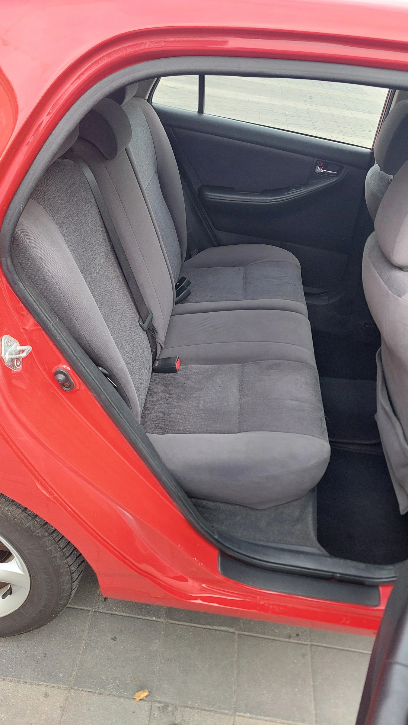 Toyota Corolla 1.6 VVT-i (110 к.с.), снимка 12 - Автомобили и джипове - 54723371