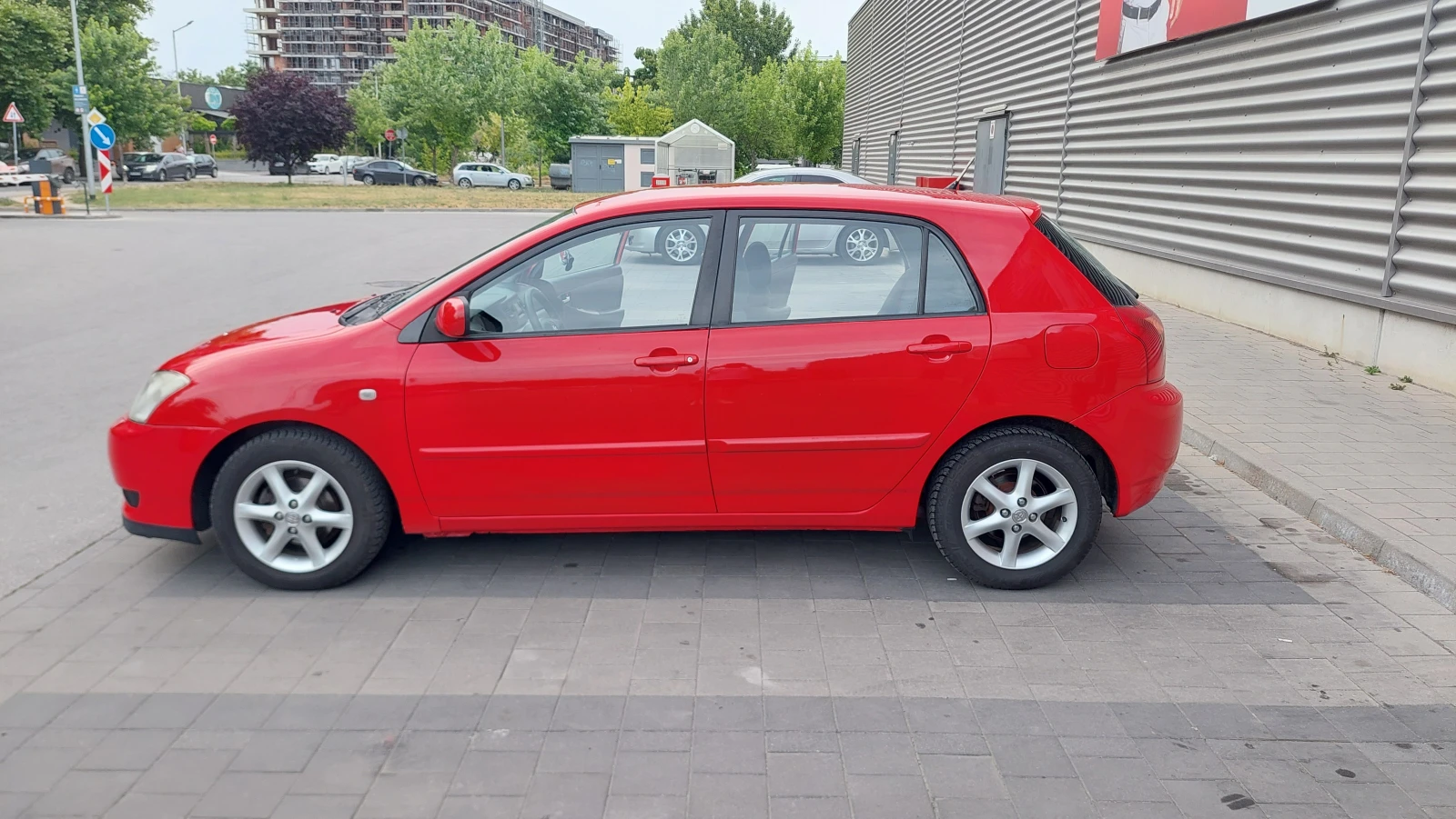 Toyota Corolla 1.6 VVT-i (110 к.с.), снимка 5 - Автомобили и джипове - 54723371