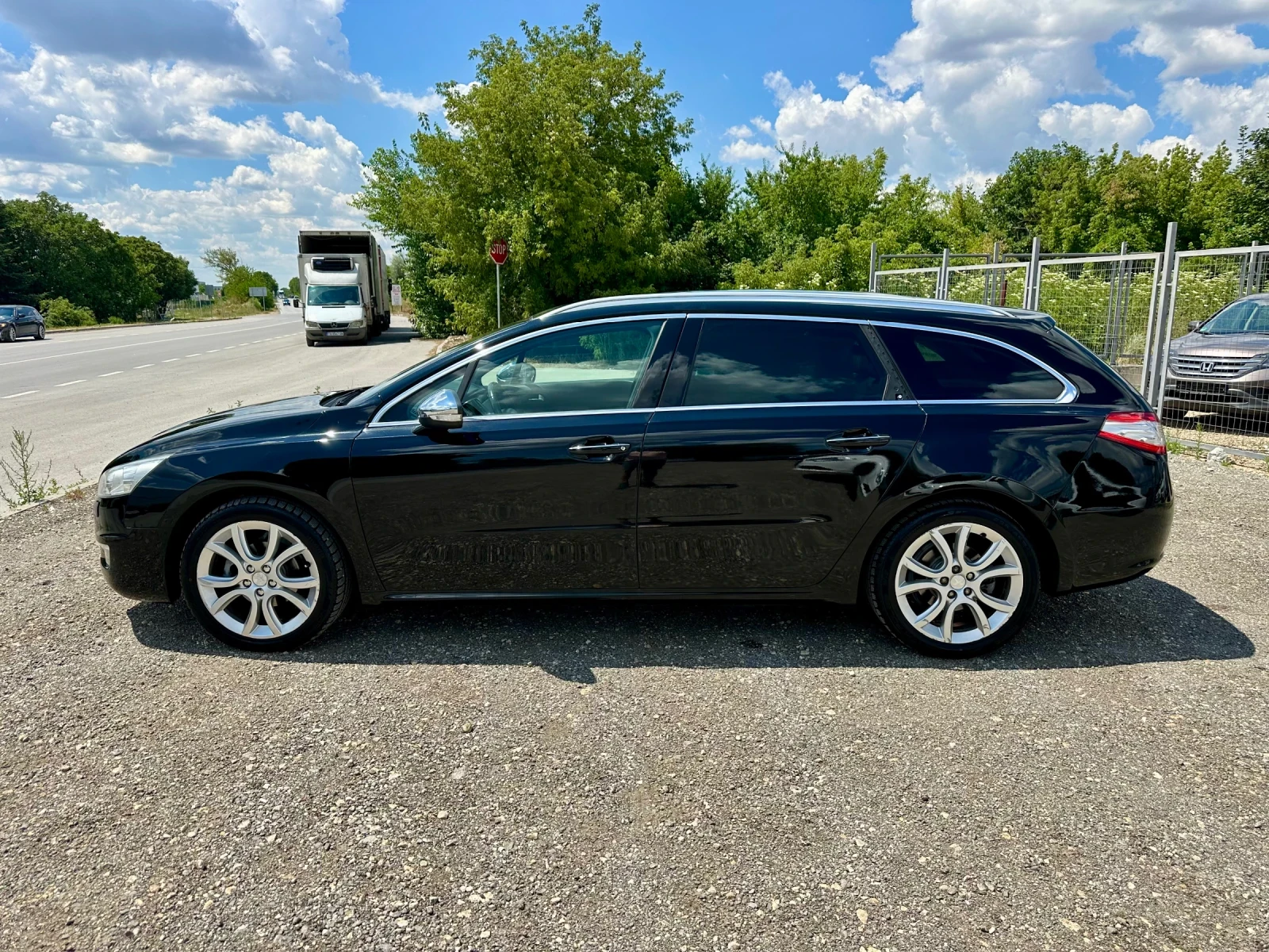 Peugeot 508 SW! 2.0hdi! Navigation! Led! Xenon! Keyless Go! , снимка 4 - Автомобили и джипове - 55289604