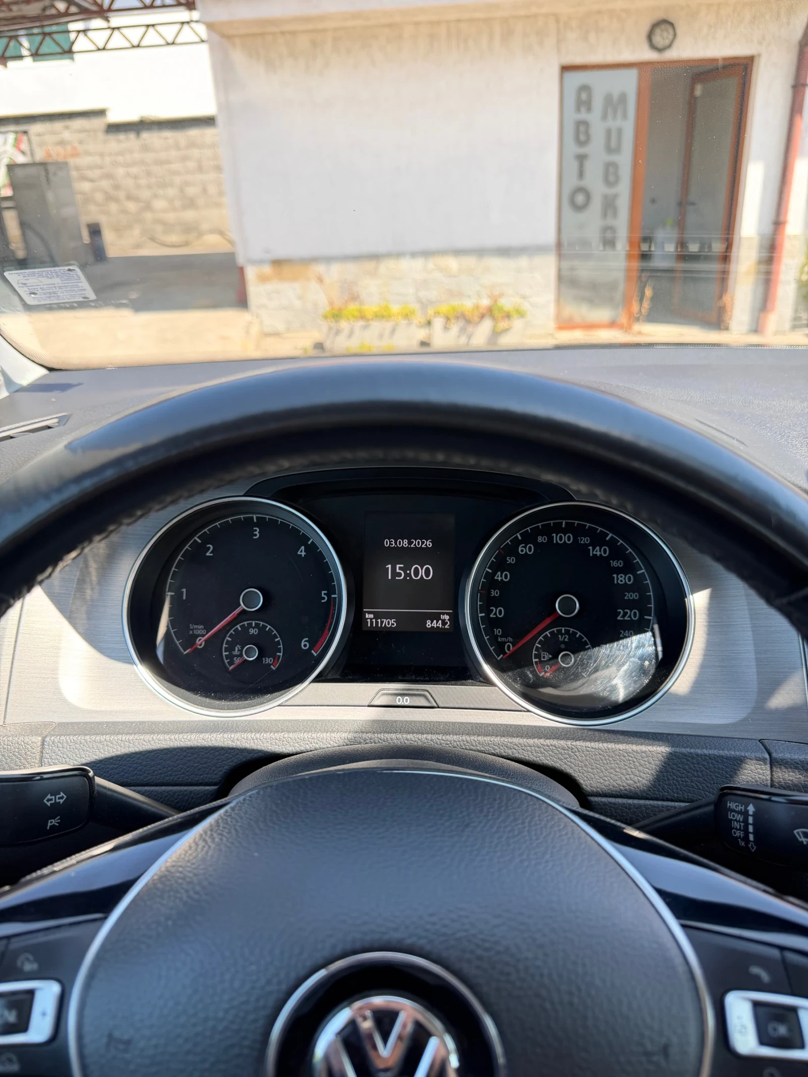 VW Golf 1.6, снимка 12 - Автомобили и джипове - 55528966