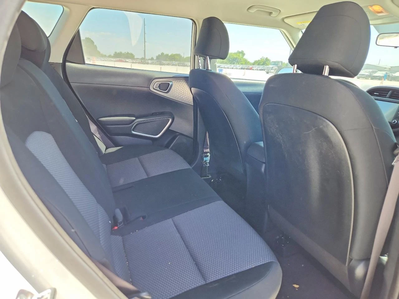 Kia Soul 2.0l Lx | Mobile.bg � ����������� 10