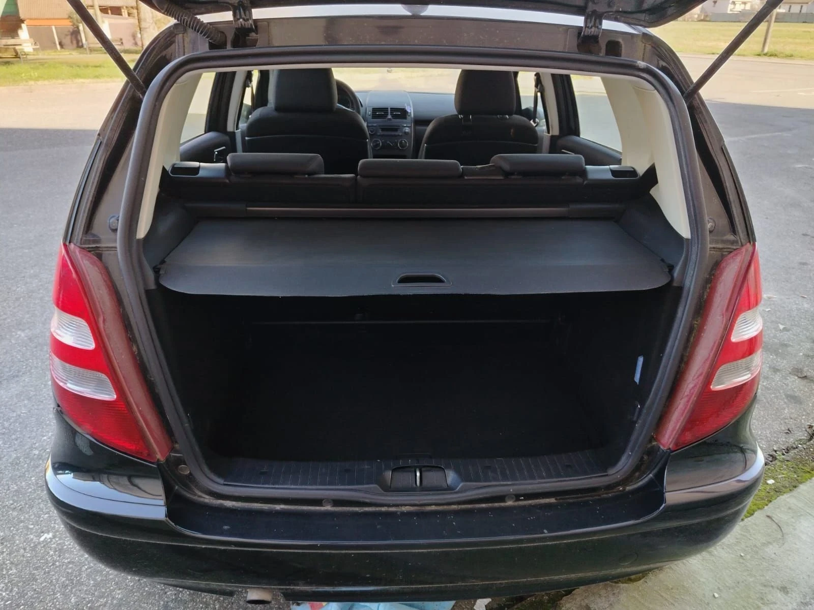Mercedes-Benz A 150 1.5 бензин , снимка 12 - Автомобили и джипове - 56088337