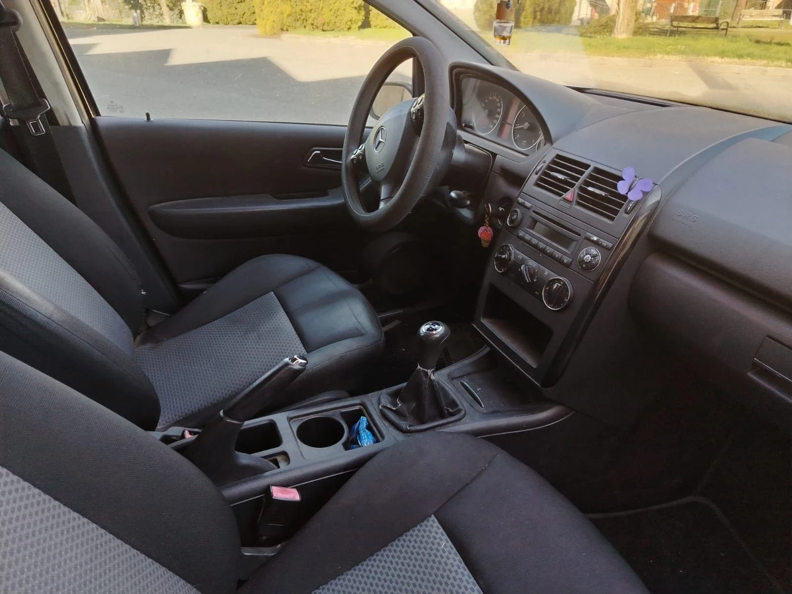 Mercedes-Benz A 150 1.5 бензин , снимка 8 - Автомобили и джипове - 56088337