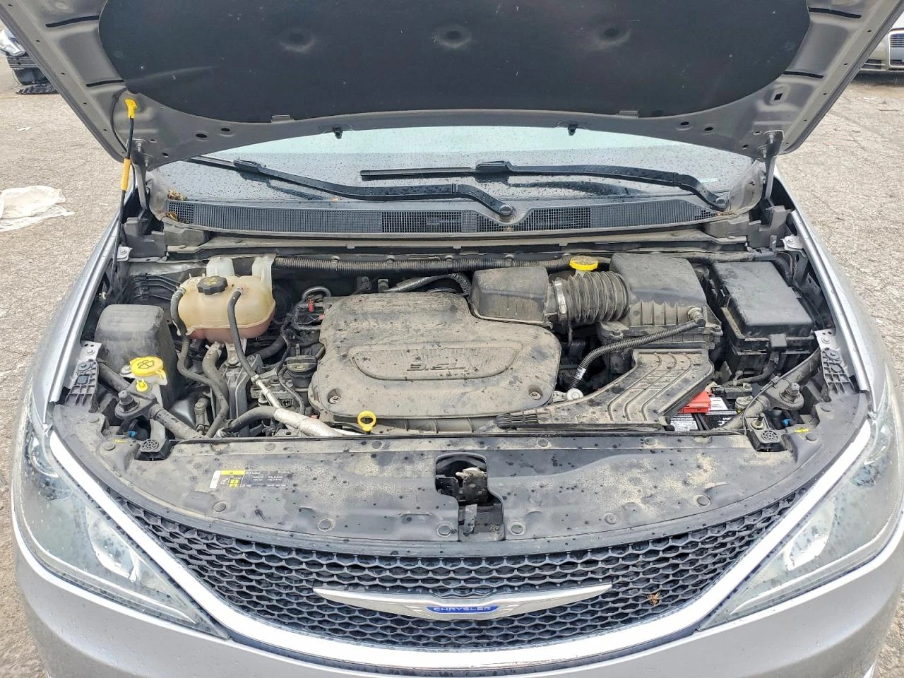 Chrysler Pacifica 3.6l Limited, снимка 12 - Автомобили и джипове - 56215034