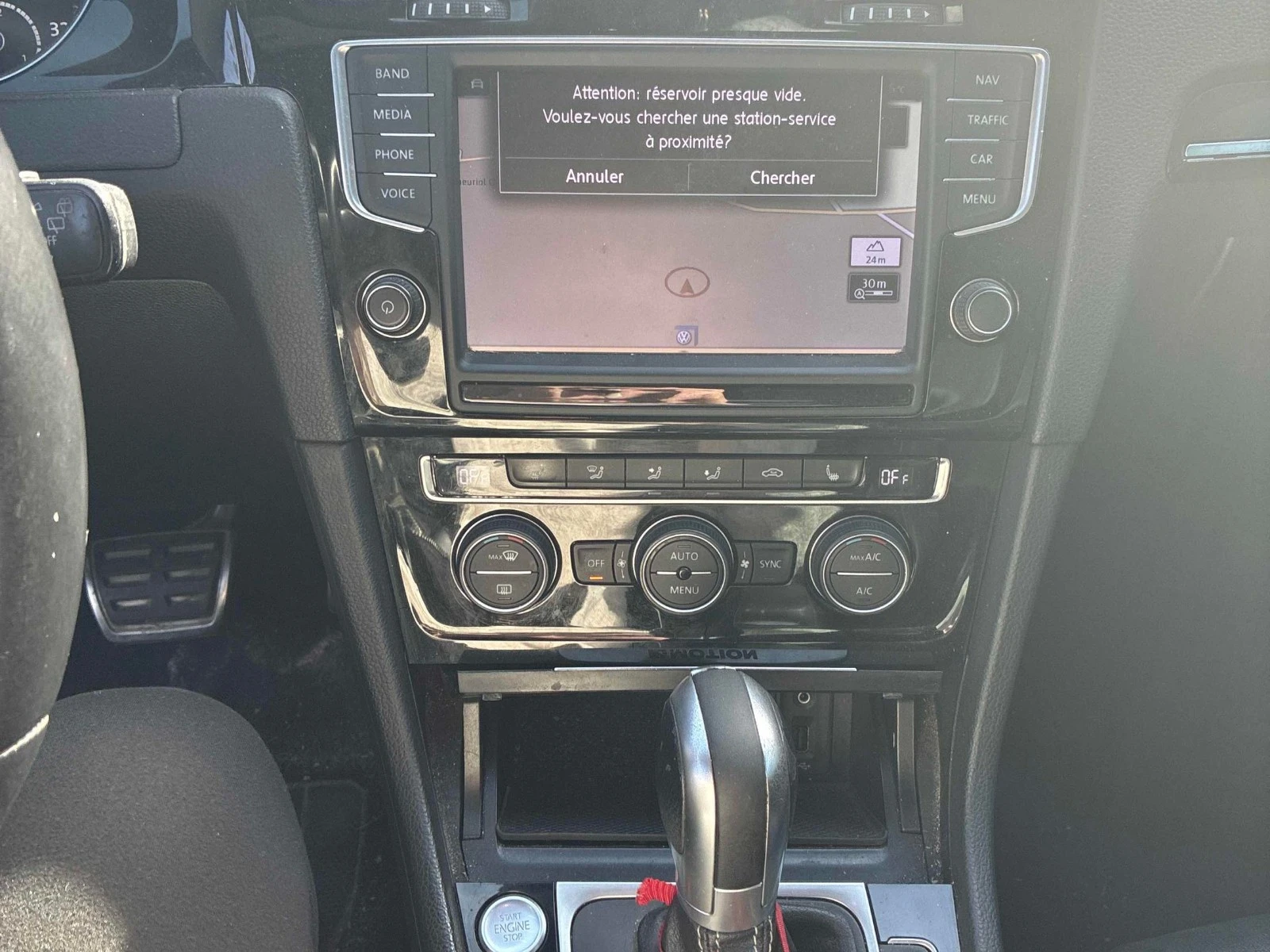VW Golf R DSG Цена до България & АвтоКредит, снимка 7 - Автомобили и джипове - 56219110
