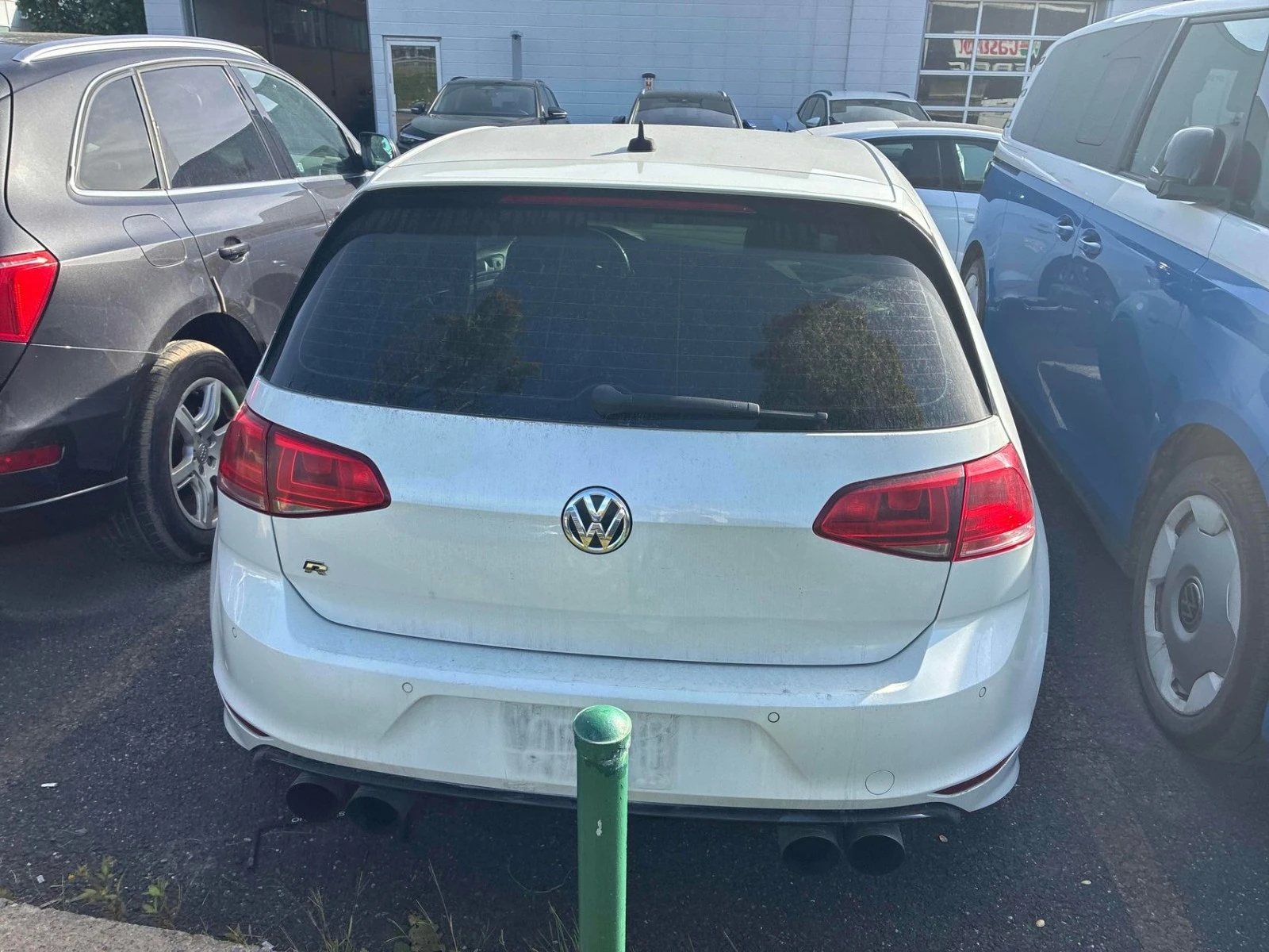 VW Golf R DSG Цена до България & АвтоКредит, снимка 4 - Автомобили и джипове - 56219110
