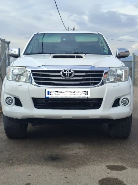 Toyota Hilux, снимка 2