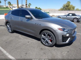 ������ Maserati Levante