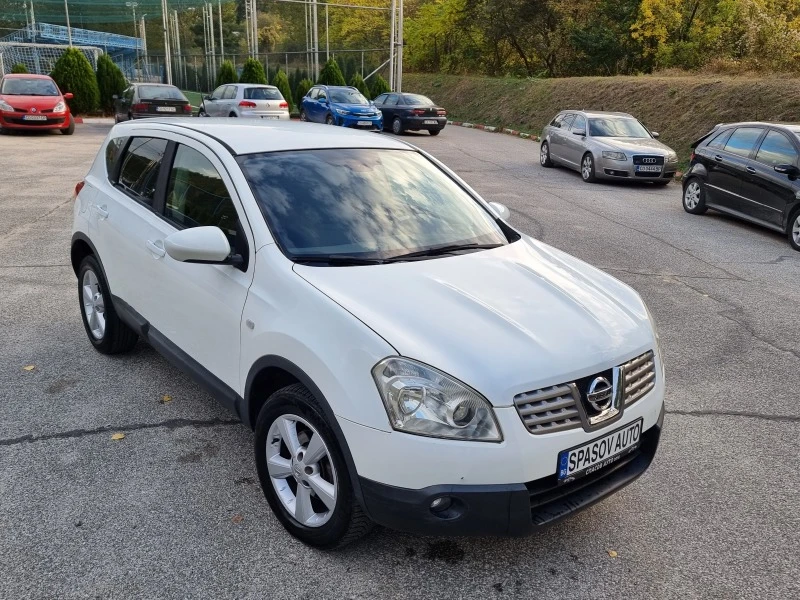 Nissan Qashqai 1.6 i Klimatron/Benzin, снимка 7 - Автомобили и джипове - 42643790