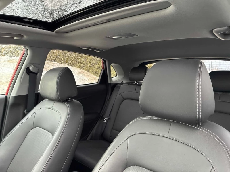 Hyundai Kona * Luxury * CARFAX * БЕЗ ПЪРВОНАЧАЛНА ВНОСКА, снимка 10 - Автомобили и джипове - 53075174