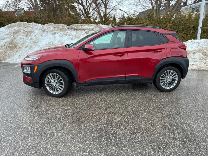 Hyundai Kona * Luxury * CARFAX * БЕЗ ПЪРВОНАЧАЛНА ВНОСКА, снимка 2 - Автомобили и джипове - 53075174