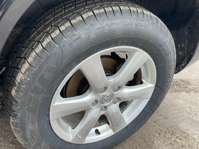 Toyota Rav4 НОВ ВНОС , снимка 10 - Автомобили и джипове - 53343322