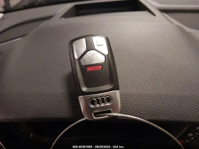 Audi Q5 FULL* Matrix* Distronic* Digital dash* Обдухване* , снимка 11 - Автомобили и джипове - 47565235