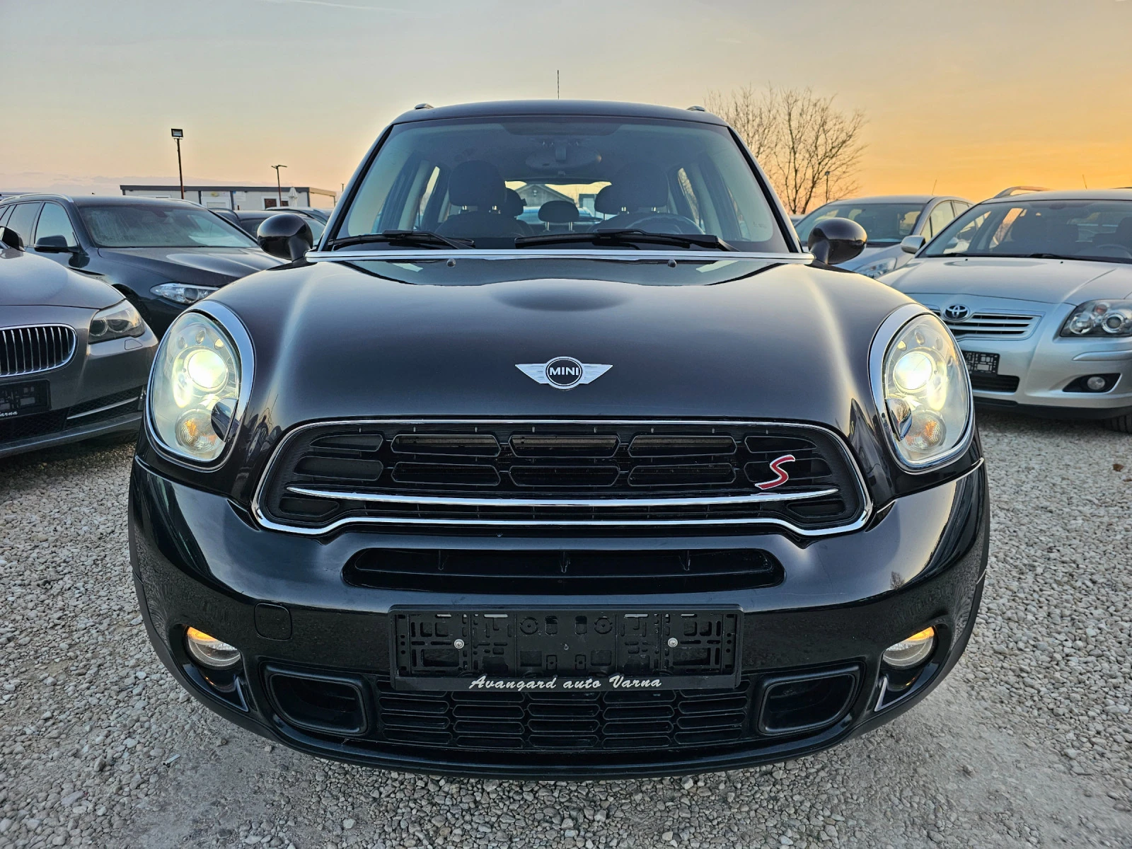 Mini Countryman 2.0SD, 143к.с., Facelift  - изображение 2