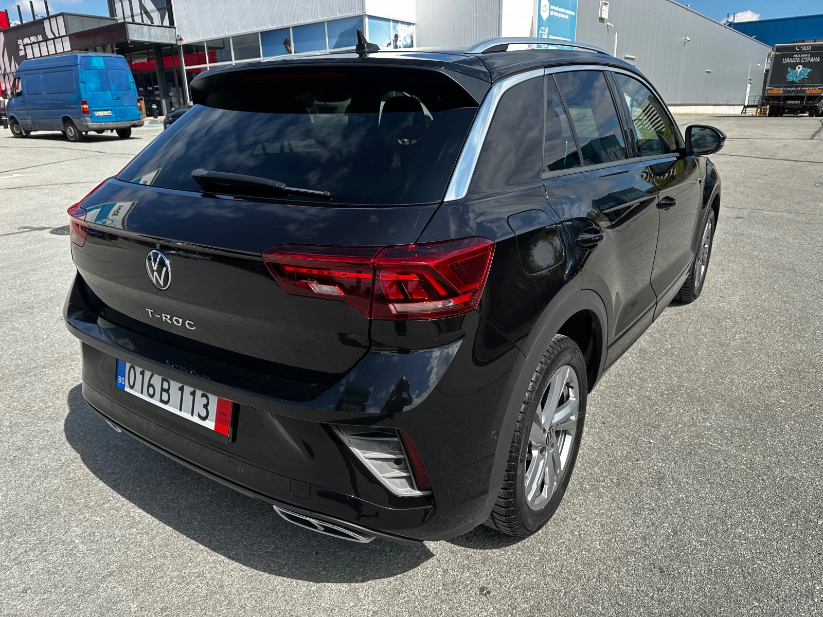VW T-Roc R-LINE - изображение 4