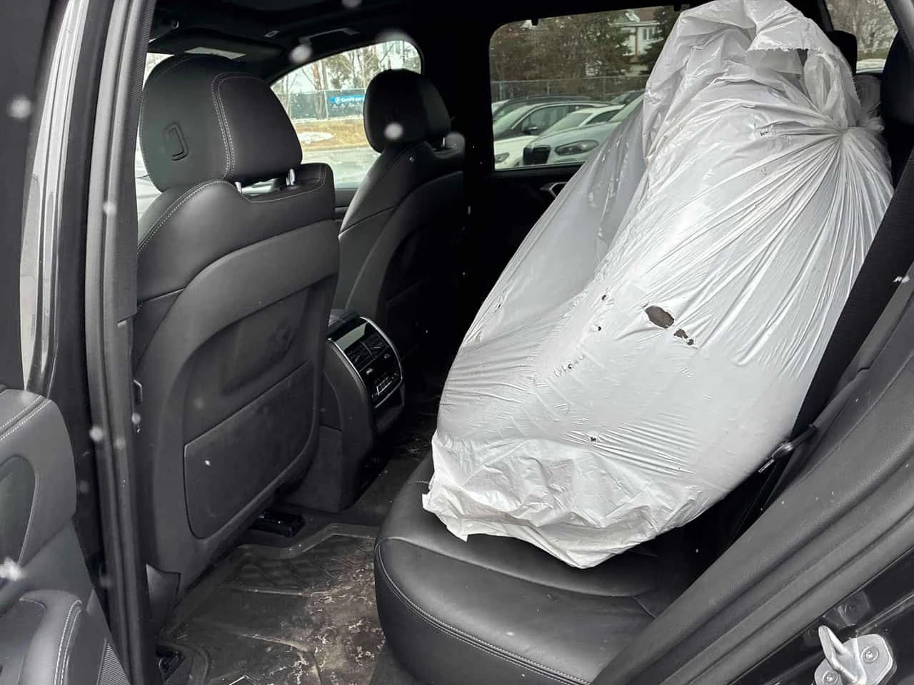 BMW X5 xDrive40i/CARFAX/PANO/ВТОРИ ГУМИ И ДЖАНТИ/ОТ BMW, снимка 12 - Автомобили и джипове - 53934316