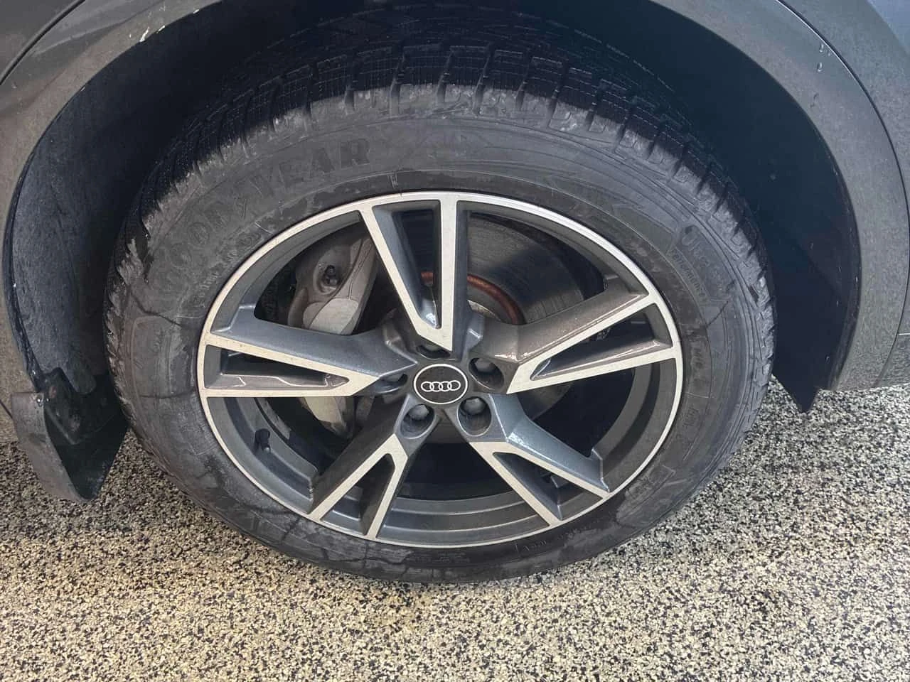 Audi Q5 | Progressiv | DISTRONIC | ПОДГРЕВ | CARFAX | , снимка 7 - Автомобили и джипове - 54528924